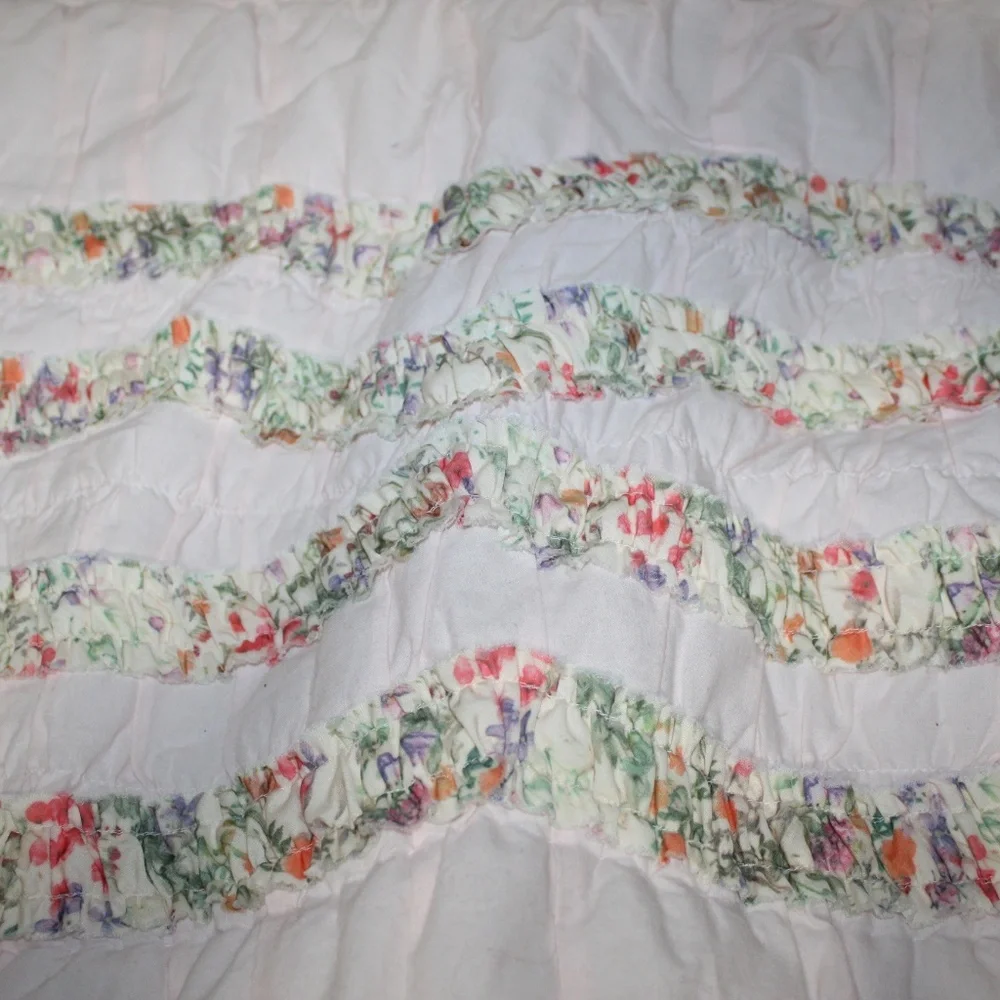 Williams Sonoma 100% Cotton Sheeting with raw edge wave pattern.  Hand Quilting